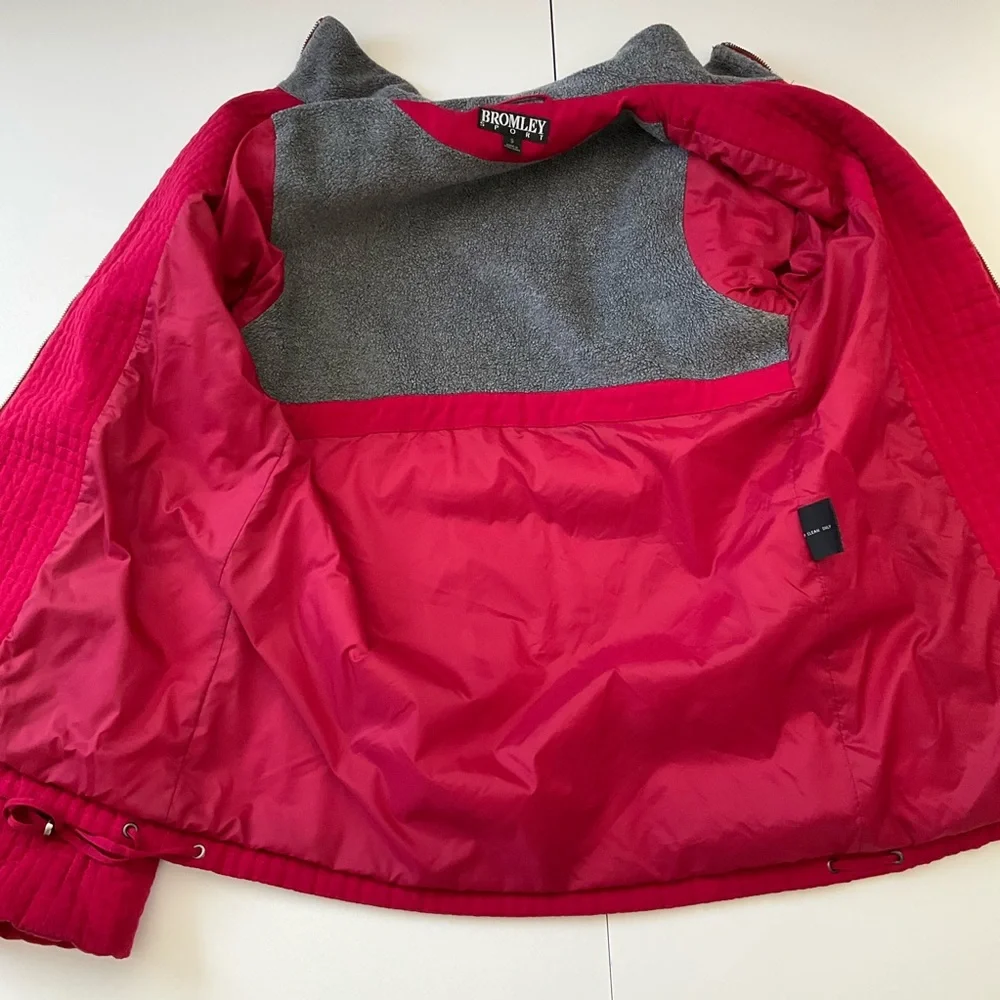 Red Quilted Jacket Zipper Closure S